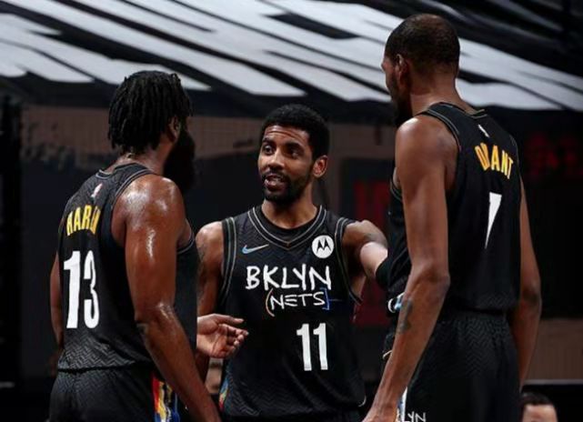 半场：勒沃库森3-0狼堡，蒂尔曼传射，霍夫曼、塔普索巴建功