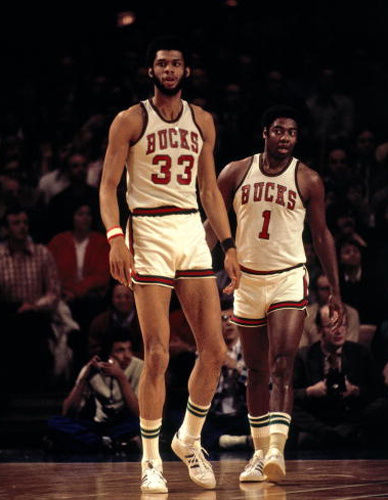 NBA：篮网杜兰特全场36分钟高效输出