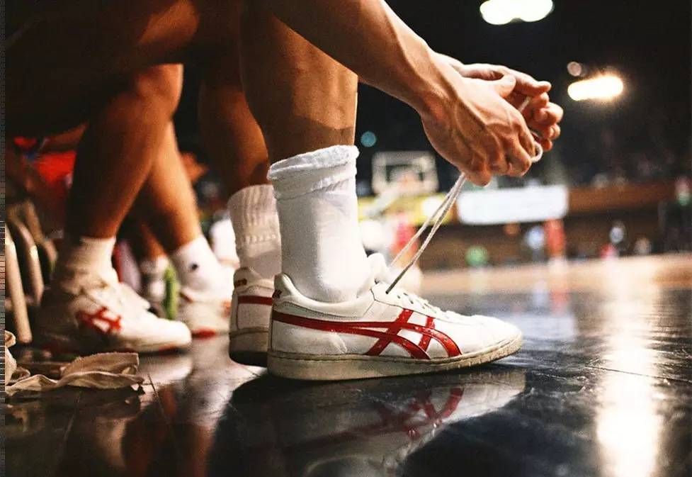 详解棒球规则中的捕手非法移动