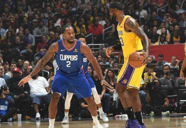 2019 赛季：大联盟球员单季本垒打总数突破 6700 支，球场被戏称为“弹力球场”