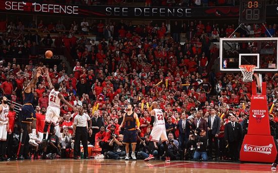 为什么现代球员重视防脑震荡内衬