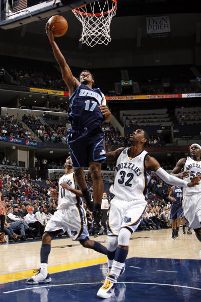 “彭啸哥哥进球，我从沙发上跳了起来”——中国U23男足激励青少年球员