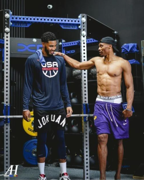 杰伦·格林谈缺席对阵火箭：确实有些失落，这次受伤很不凑巧